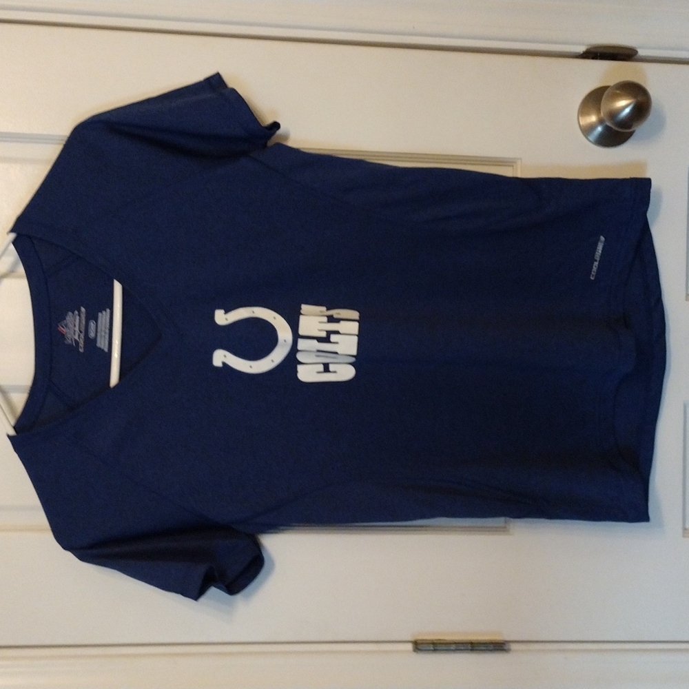 Majestic Cool Base NFL T shirt.